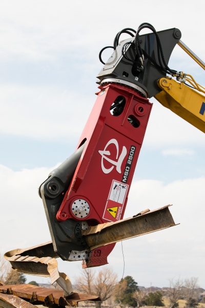 Professional Demolition International - scrap shear showdown