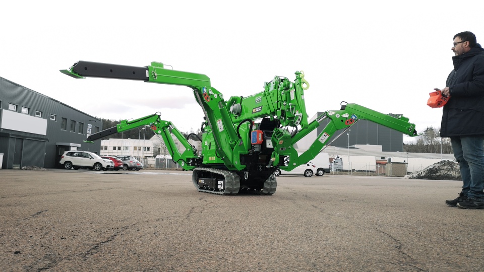 Professional Demolition International - Liftar – uppliftande nyheter